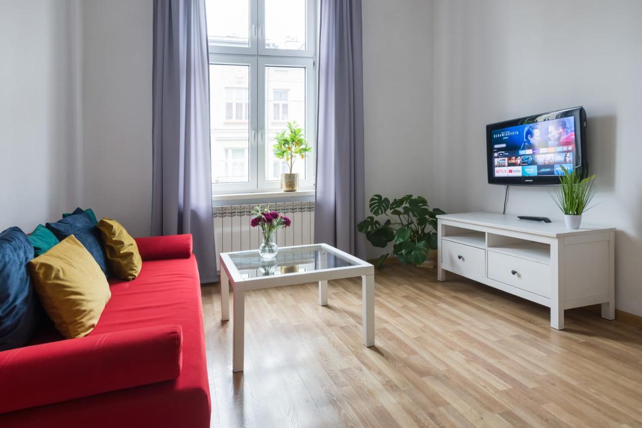 Discover Krakow Apartments - 3 Rakowicka St - Classic Apartments Near Main Station - Netflix Eksteriør billede