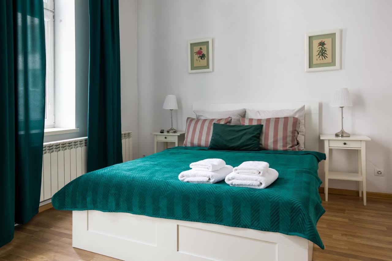 Discover Krakow Apartments - 3 Rakowicka St - Classic Apartments Near Main Station - Netflix Eksteriør billede