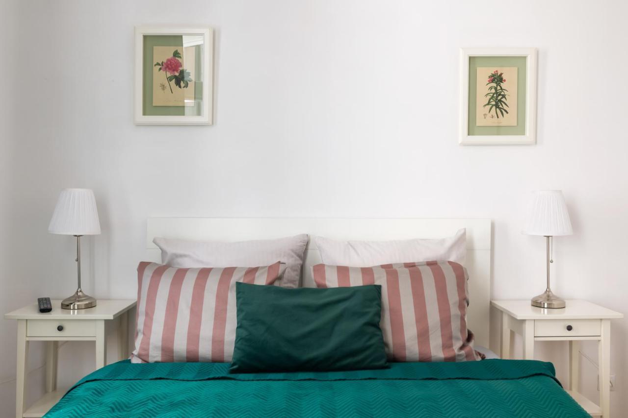 Discover Krakow Apartments - 3 Rakowicka St - Classic Apartments Near Main Station - Netflix Eksteriør billede